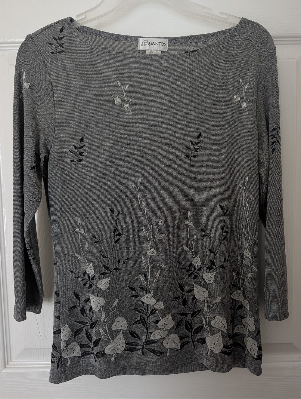 Gantos Gray Floral-Print Long Sleeve Women's Top